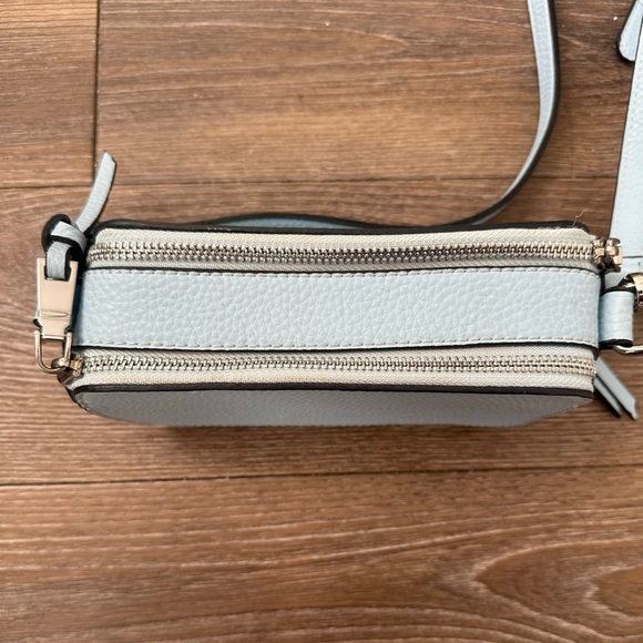 baby blue leather crossbody bag - Picture 2 of 7